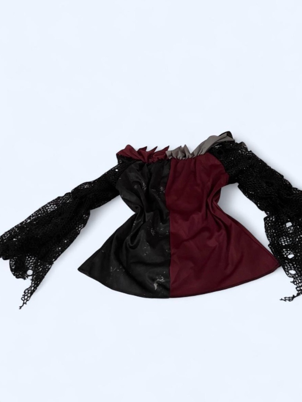 Women's Burgundy & Black Two-Tone costume Halloween - Picture 3 of 5